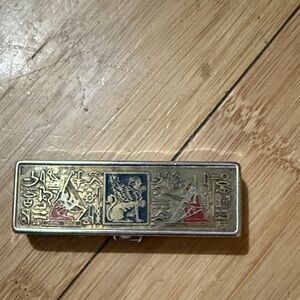 Vintage contact lenses case